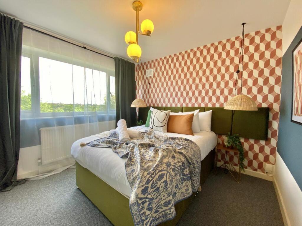 Coventry Huge 4Bed 2Bath Private Parking Nec By Empower Homes Esterno foto