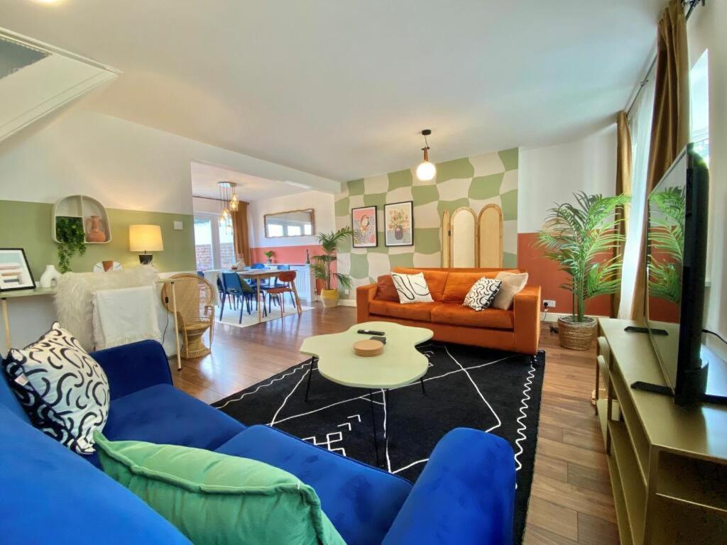 Coventry Huge 4Bed 2Bath Private Parking Nec By Empower Homes Esterno foto