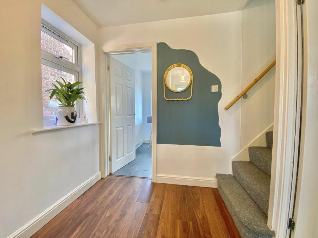Coventry Huge 4Bed 2Bath Private Parking Nec By Empower Homes Esterno foto