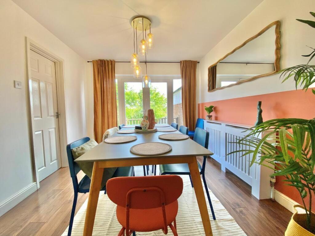 Coventry Huge 4Bed 2Bath Private Parking Nec By Empower Homes Esterno foto